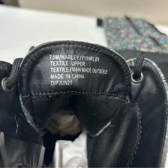 Sincerely Jules Harley Chunky Floral Lace-Up Canvas Combat Chic Boot 7.5 - Picture 16 of 16